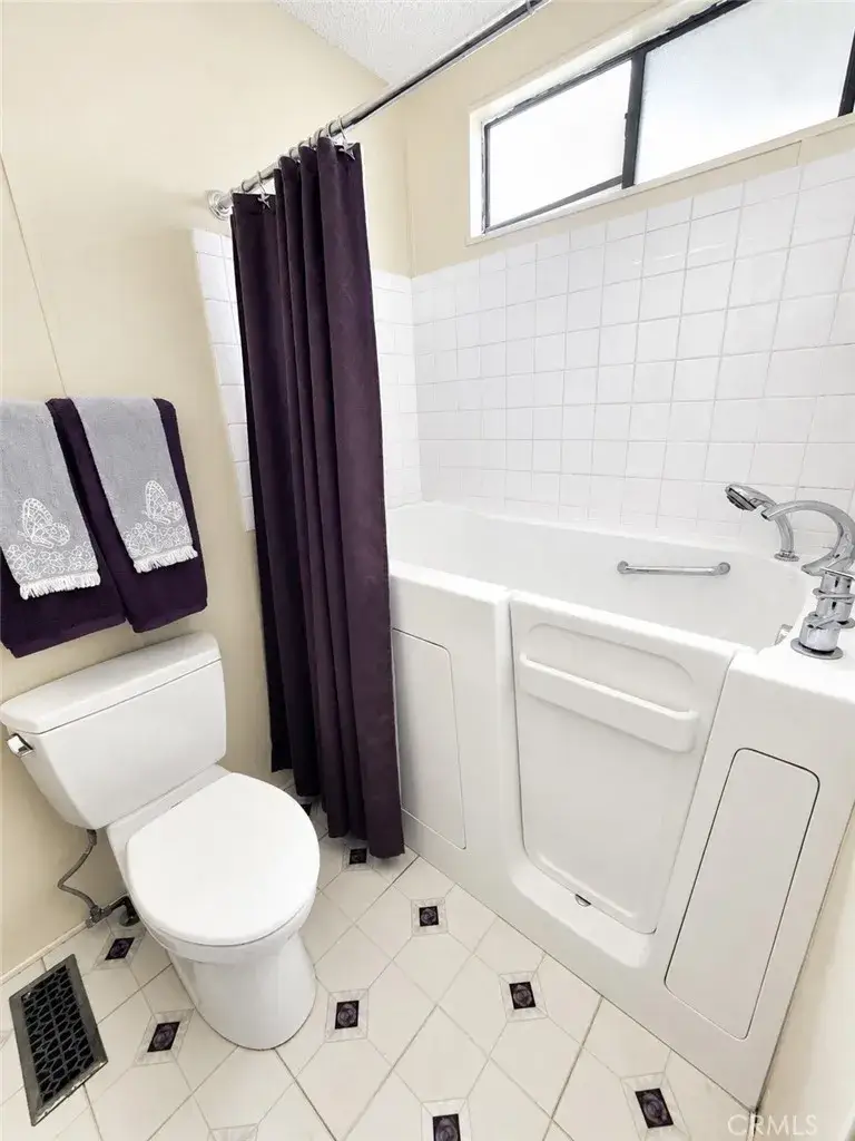 235 S Beach #43, Anaheim, CA 92804 - #3