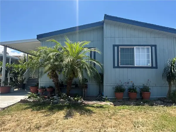 8200 Bolsa Ave Spc #107, Midway City, CA 92655