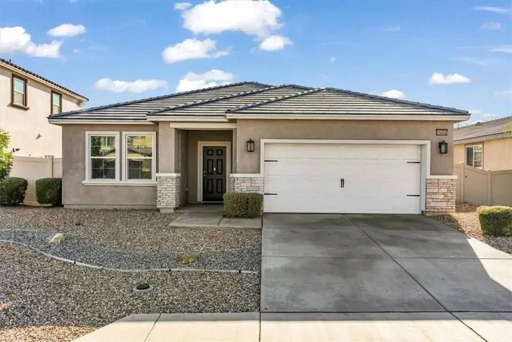 16604 Desert Lily, Victorville, CA 92394 - #1