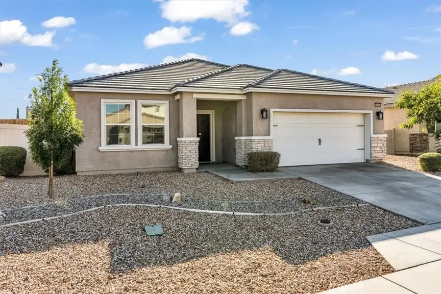 16604 Desert Lily, Victorville, CA 92394 - #3