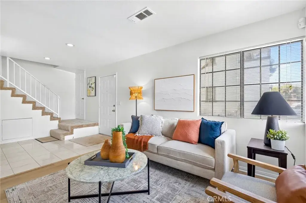 2529 California Avenue, Signal Hill, CA 90755 - #1