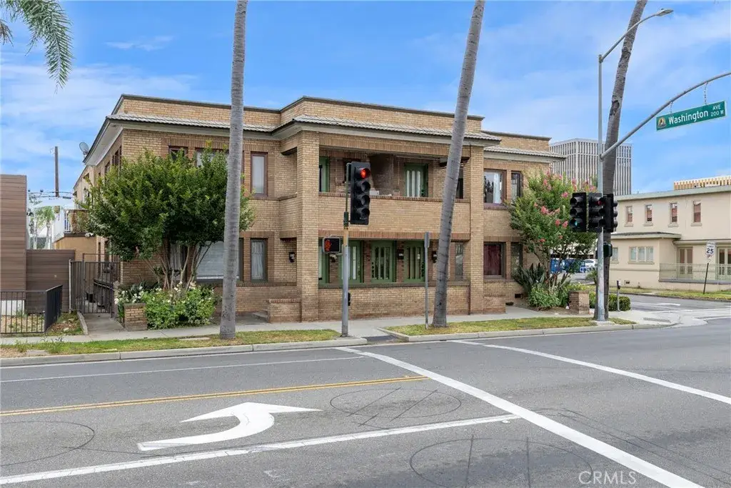 1301 N Broadway, Santa Ana, CA 92706 - #1