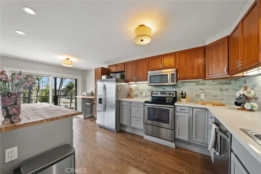 3819 East Livingston Drive #9, Long Beach, CA 90803 - #3