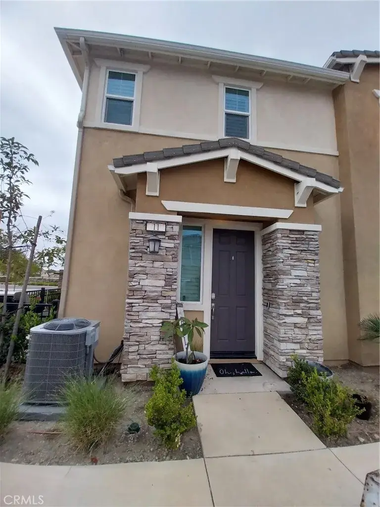 16571 Wyndham #11, Fontana, CA 92336 - #1