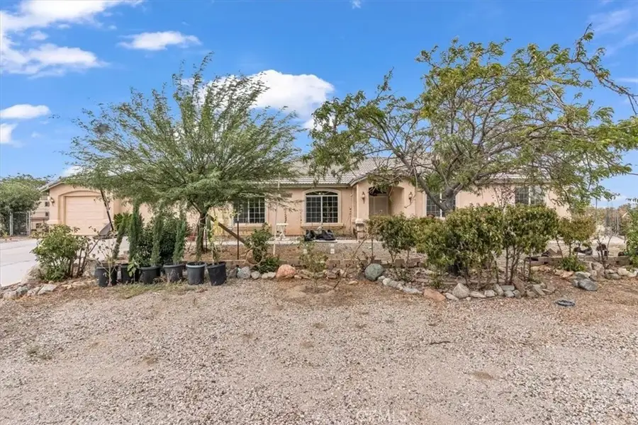 12008 Sierra Vista, Phelan, CA 92371 - #3