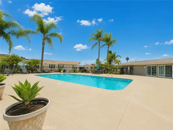 7887 Lampson Ave #39, Garden Grove, CA 92841