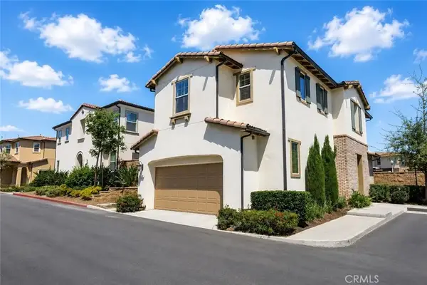 2841 Villa Catalonia Court, Corona, CA 92881