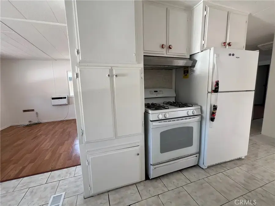 3929 W 5 Th #4, Santa Ana, CA 92703 - #2
