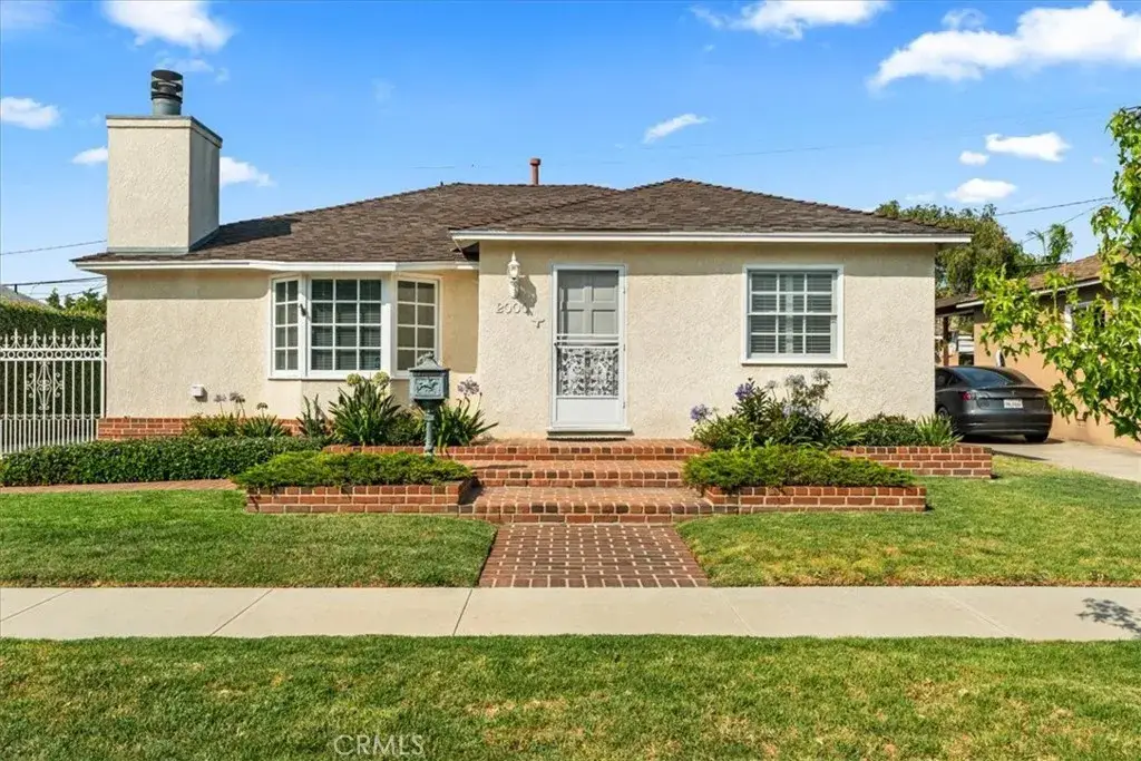 2000 N Britton, Long Beach, CA 90815 - #1