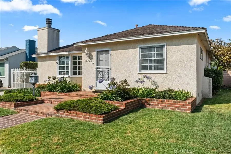 2000 N Britton, Long Beach, CA 90815 - #3