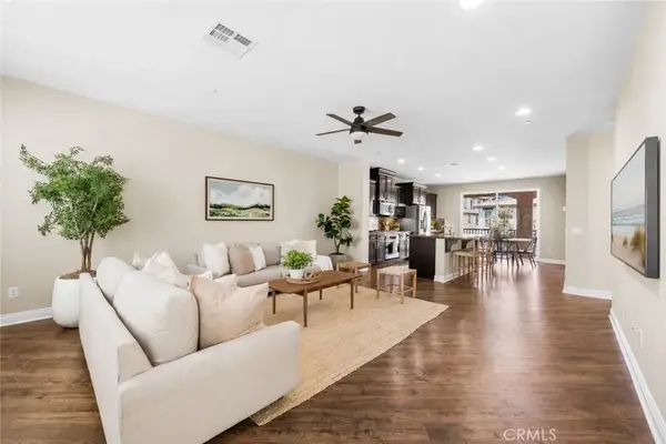 17 Castilla, Rancho Santa Margarita, CA 92688