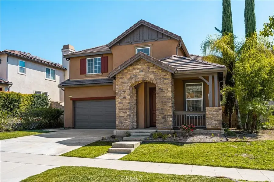 705 E Lemon Swirl, Azusa, CA 91702 - #2