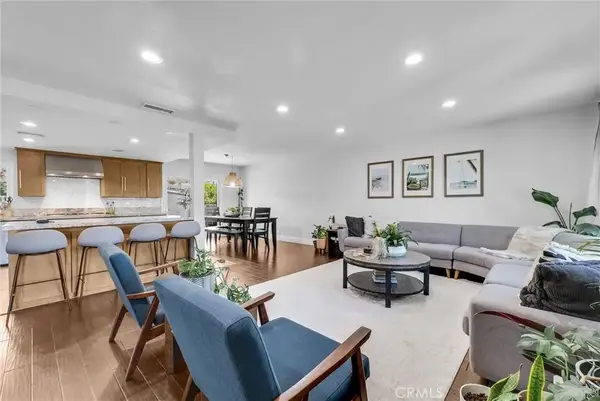 745 E Barkley Avenue, Orange, CA 92867