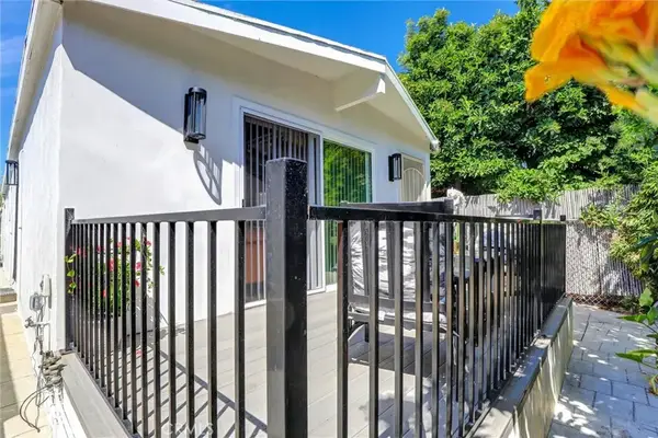 5315 Inglewood Blvd, Los Angeles, CA 90230