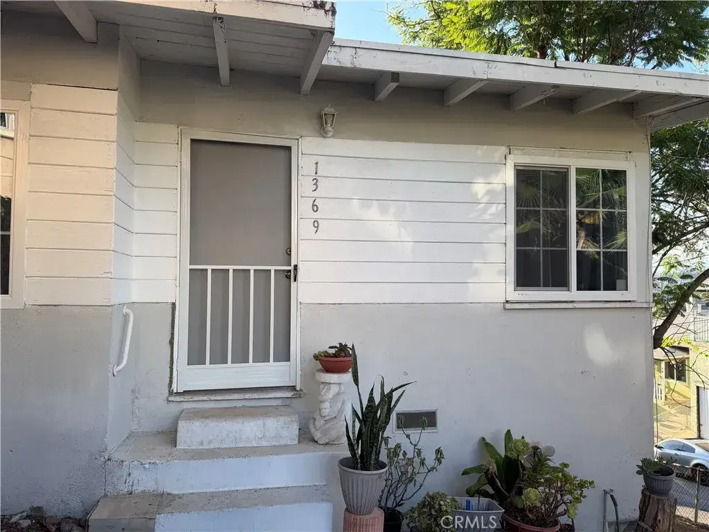 1369 Volney, Los Angeles, CA 90063 - #1