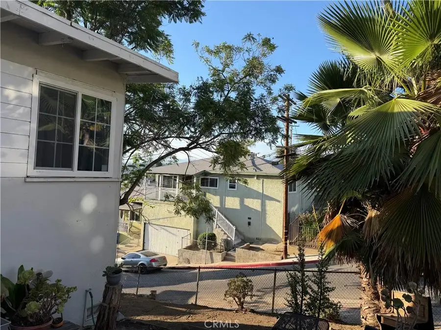 1369 Volney, Los Angeles, CA 90063 - #3