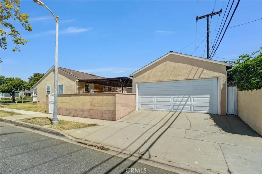 4102 Obispo, Lakewood, CA 90712 - #3