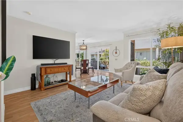 10758 Knott, Stanton, CA 90680