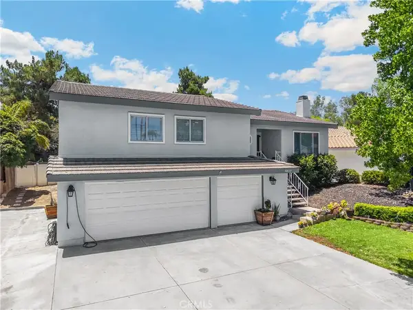 30833 Burning Tree Drive, Canyon Lake, CA 92587