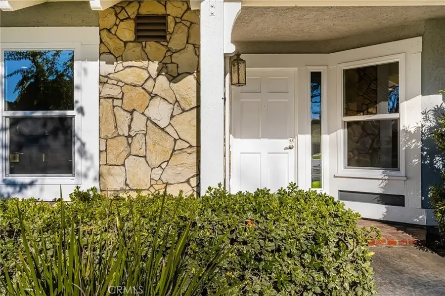 11 Thunder Trail #6, Irvine, CA 92614 - #3