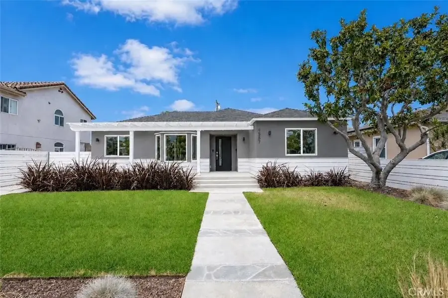 4557 Hazelbrook Avenue, Long Beach, CA 90808 - #2