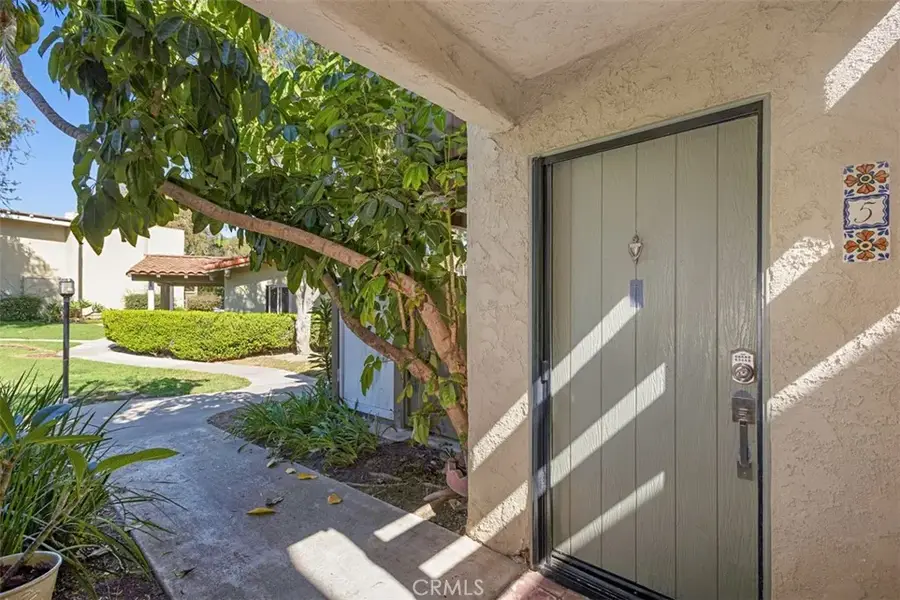 1345 Cabrillo Park #F05, Santa Ana, CA 92701 - #3
