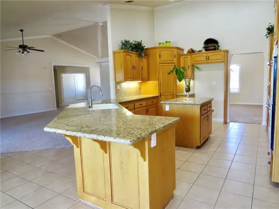 7445 El Manor, Oak Hills, CA 92344 - #2