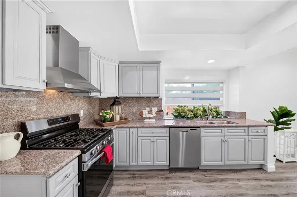 404 Continental Ct, Newbury Park, CA 91320 - #1