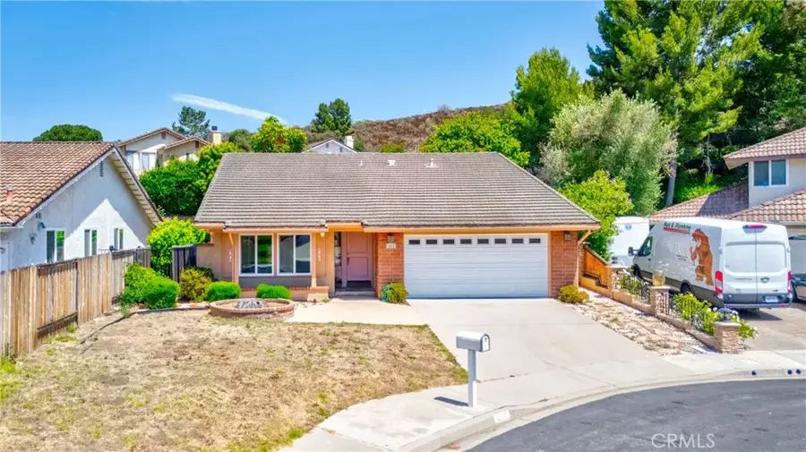 404 Continental Ct, Newbury Park, CA 91320 - #2
