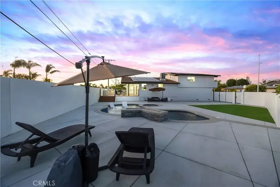 17451 Avalon, Huntington Beach, CA 92647 - #2