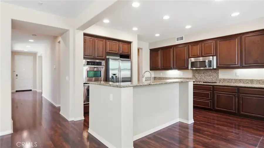 28327 Serenity Falls Way, Menifee, CA 92585 - #3