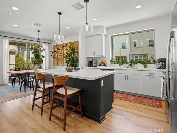 633 S Motif, Anaheim, CA 92805