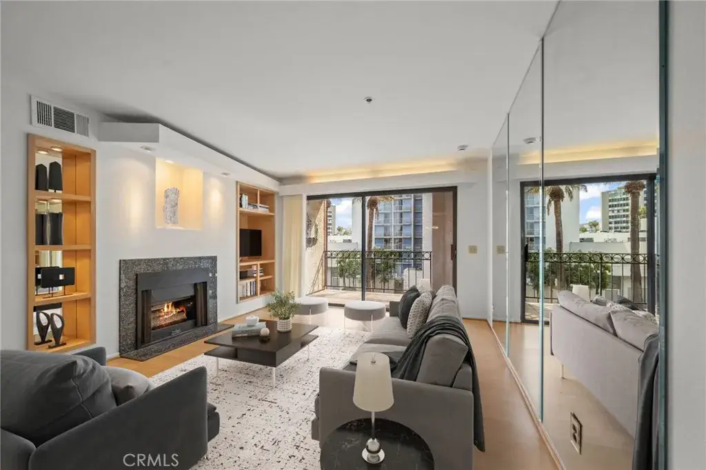 35 Linden #302, Long Beach, CA 90802 - #1