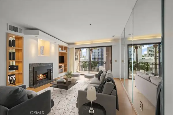 35 Linden #302, Long Beach, CA 90802
