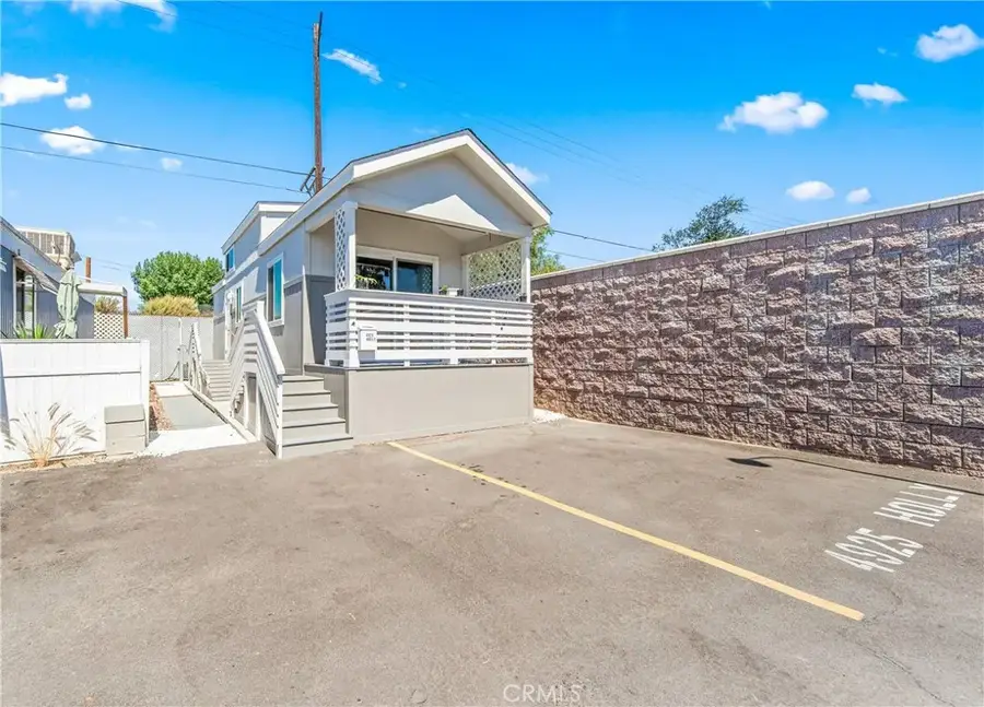 4925 Holly, Long Beach, CA 90805 - #3