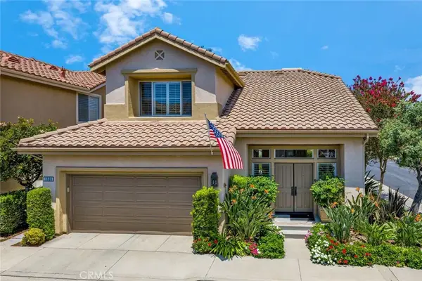 2530 Alister Avenue, Tustin, CA 92782