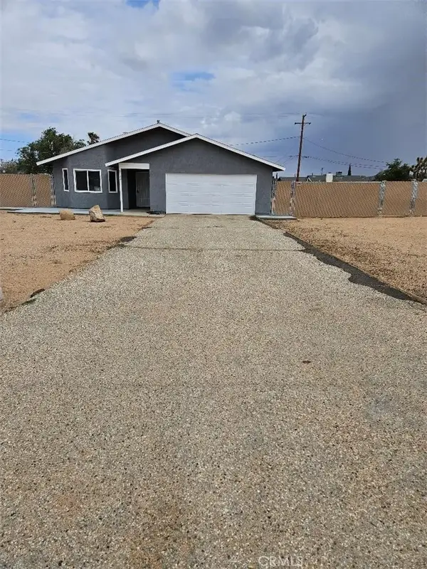 11072 Moki Court, Apple Valley, CA 92308