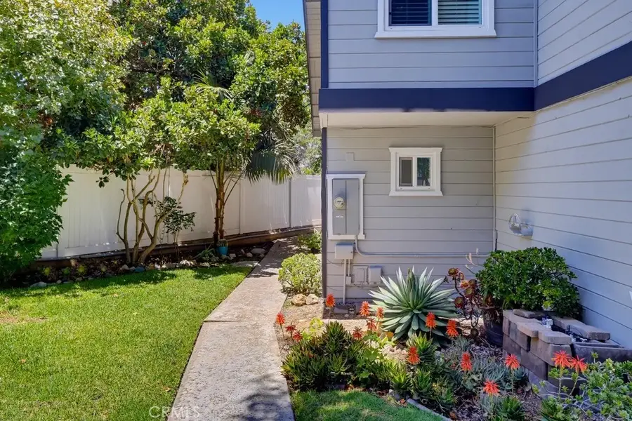 1118 Sandi Lane, Costa Mesa, CA 92627 - #3
