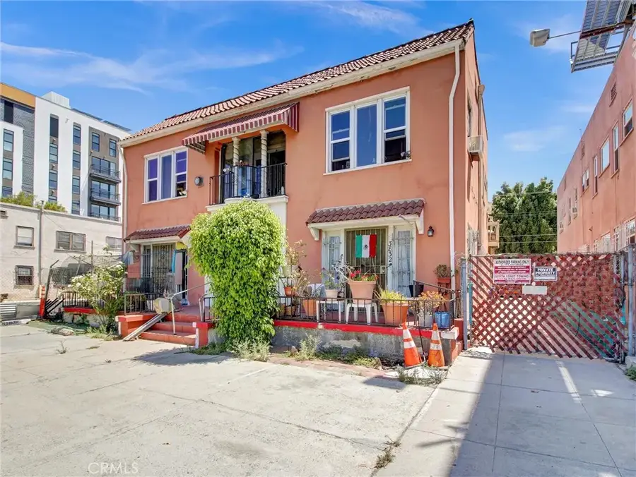 3830 S Figueroa Street, Los Angeles, CA 90037 - #2