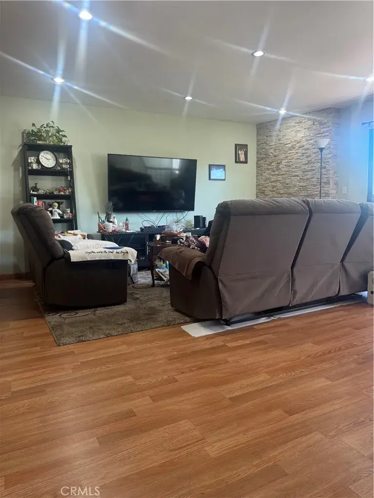 11542 Burbank Boulevard #8, North Hollywood, CA 91601 - #3