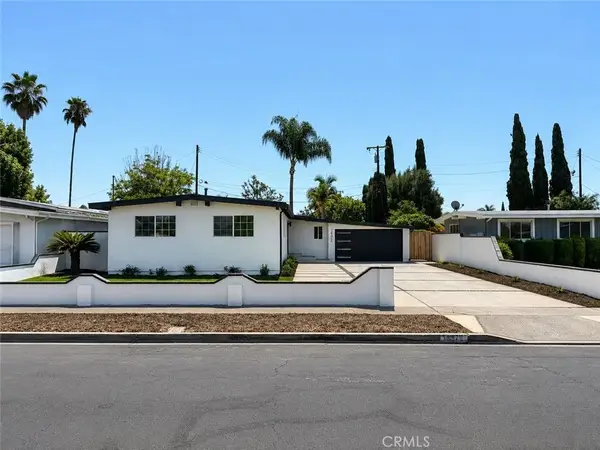 14372 Livingston, Tustin, CA 92780
