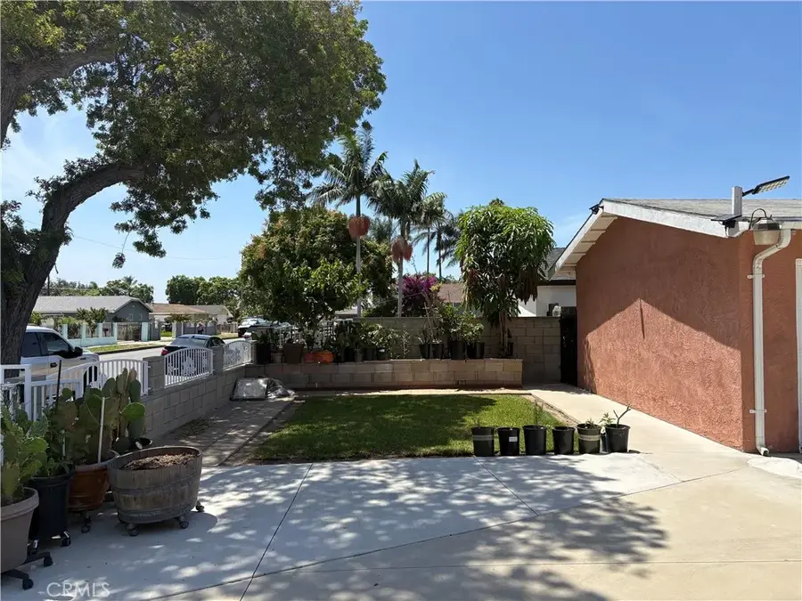 1622 S Pacific, Santa Ana, CA 92704 - #2