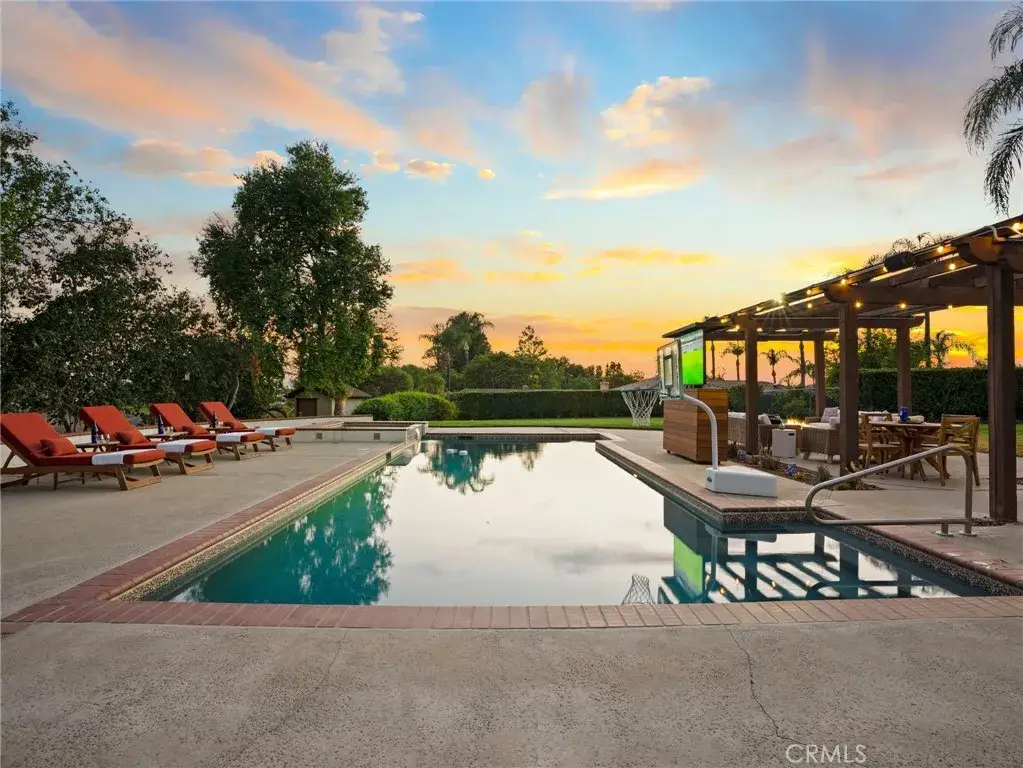 1818 Old Bridge Road, Riverside, CA 92506 - #1