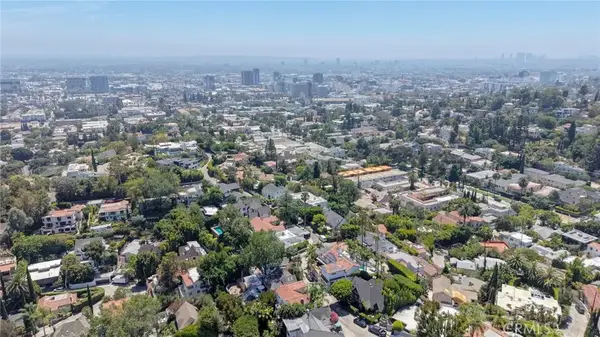 6002 Graciosa, Los Angeles, CA 90068