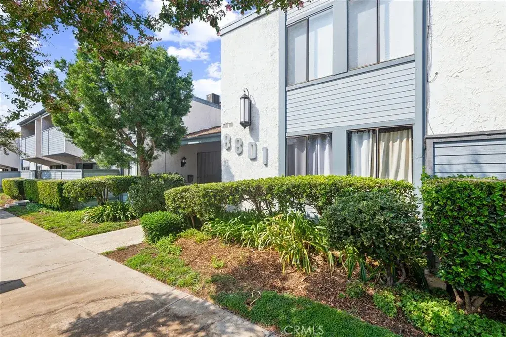 8801 Independence #19, Canoga Park, CA 91304 - #1