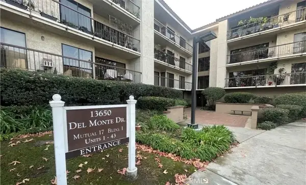 13650 Del Monte Dr #40C, Seal Beach, CA 90740