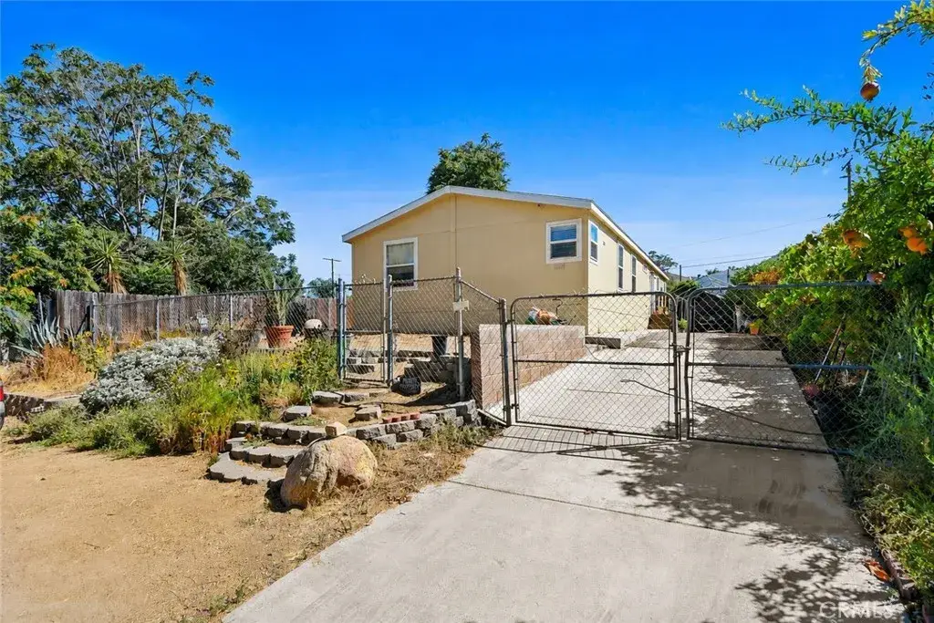 32490 Crescent Avenue, Lake Elsinore, CA 92530 - #1