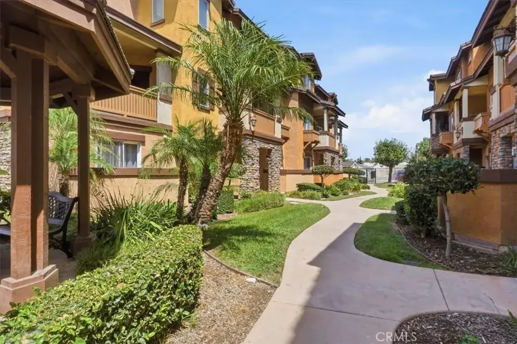 501 N Lark Ellen #G, Covina, CA 91722 - #1