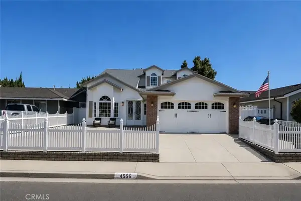 4556 Guava, Seal Beach, CA 90740