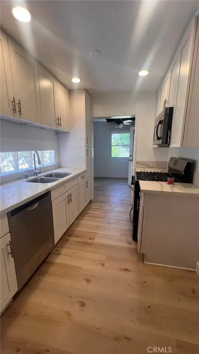 2201 S Towne, Pomona, CA 91766 - #2